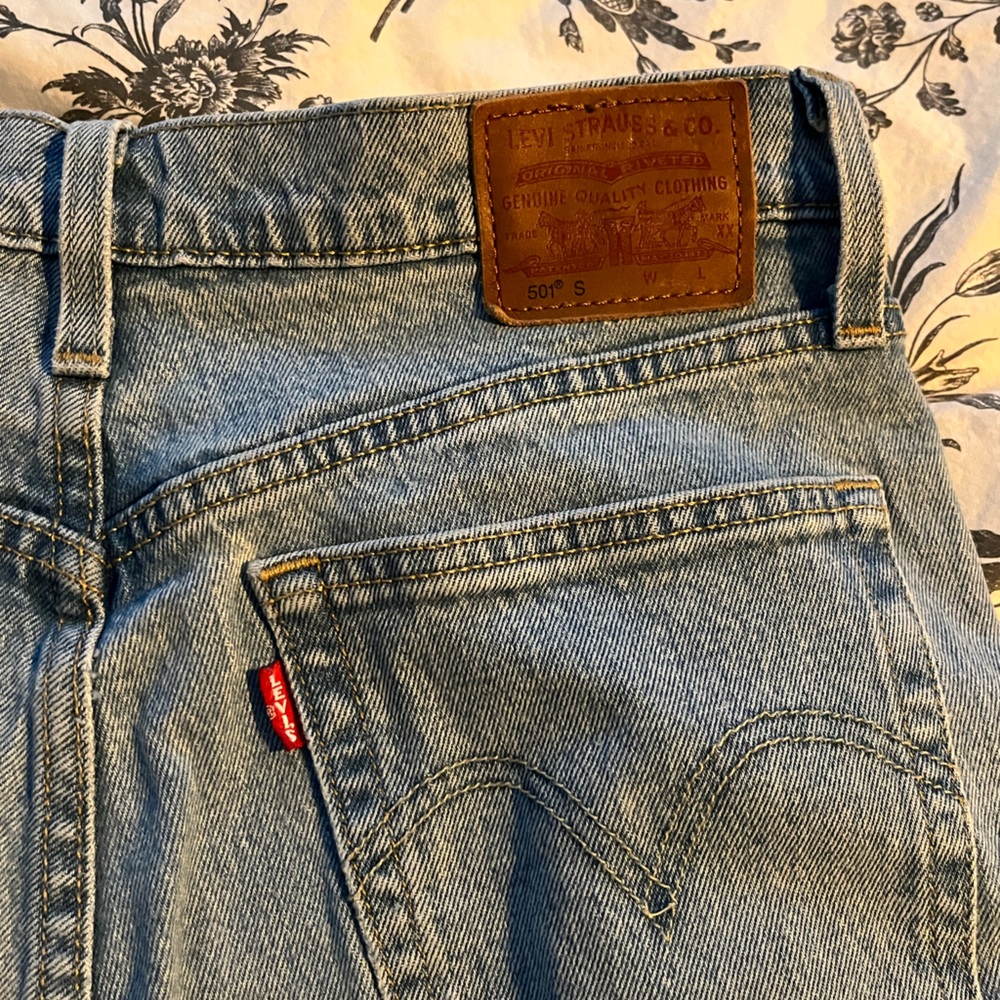 Levi’s 501 Skinny in Tango Light